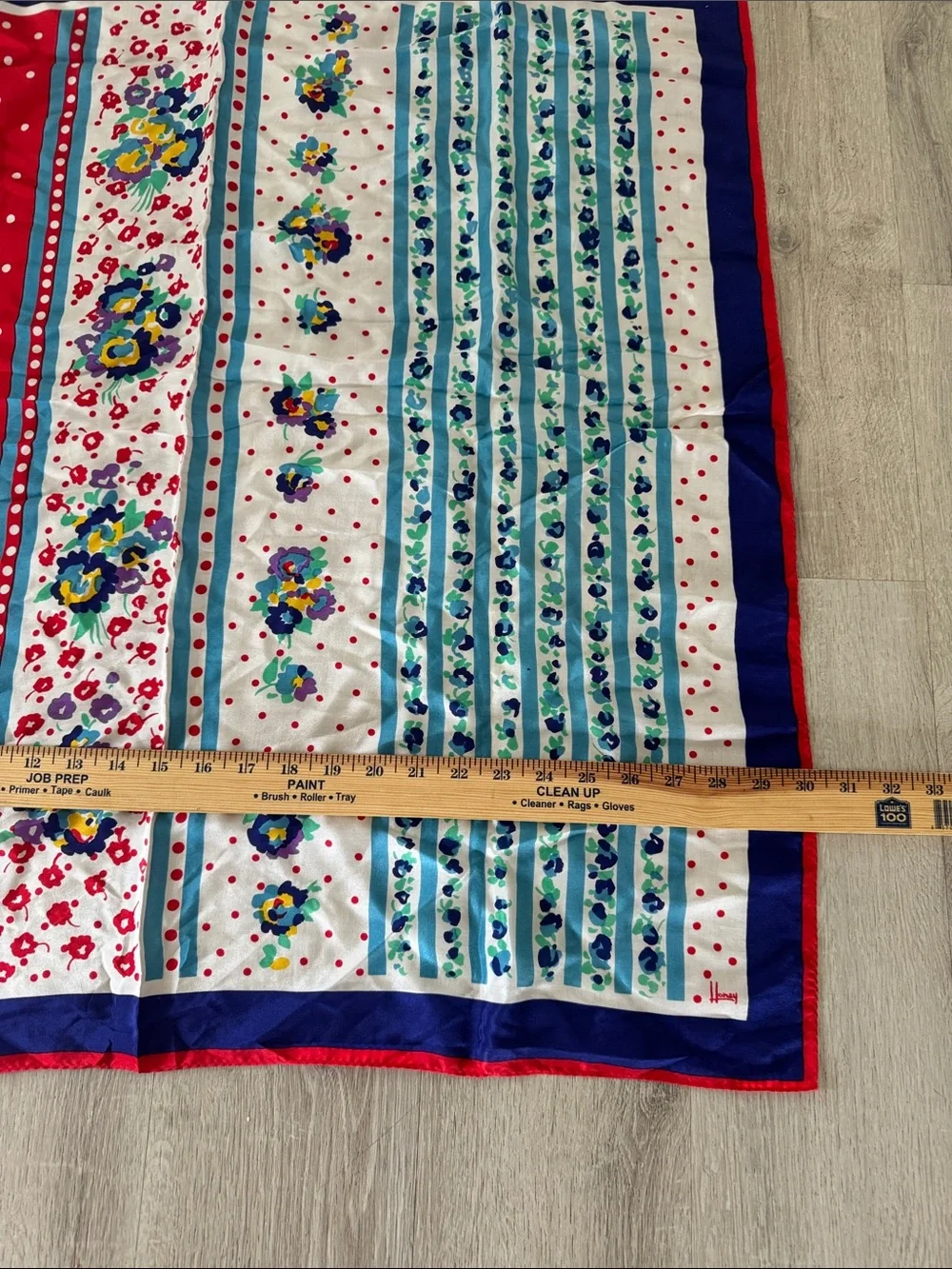 Vtg Honey 100% Silk Scarf 30x30